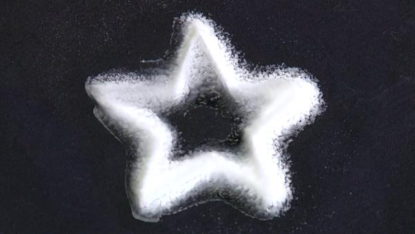 東京理工改進(jìn)桌面3D打印機(jī)，用冰塊打印小型結(jié)構(gòu)和形狀